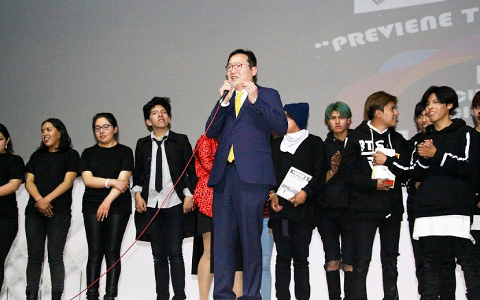 지난해 9월29일 볼리비아 법무부와 함께 Chuquiago Marka 전시장에서 열린 K-Pop 경연대회.