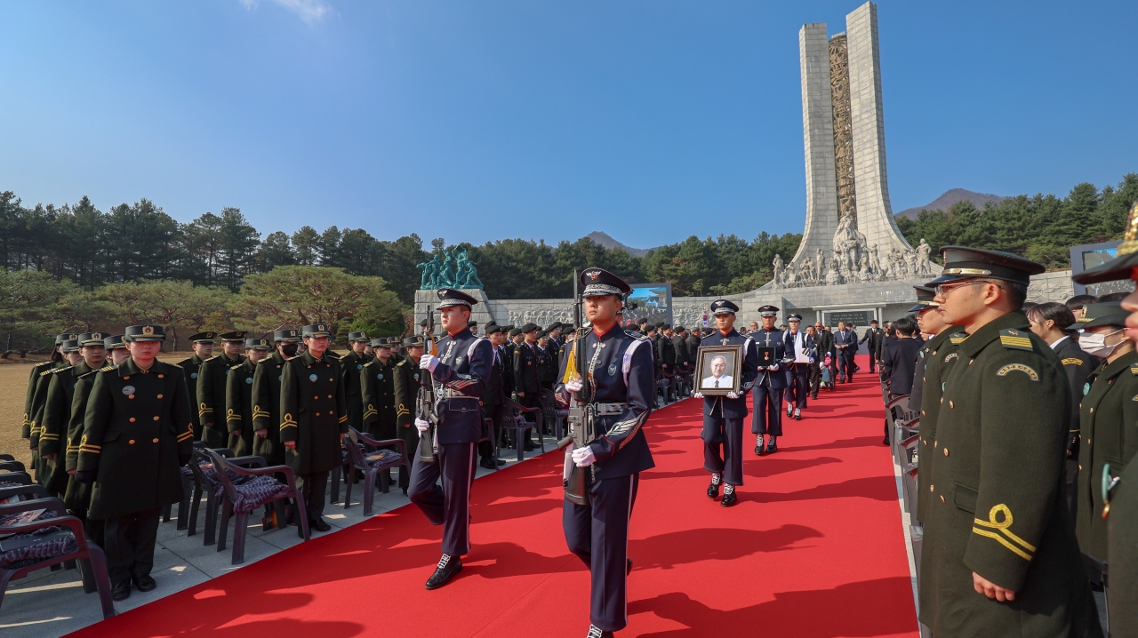 11월 15일 국립대전현충원에서 정두옥 지사 유해 봉환식이 열렸다.[사진=국가보훈부]