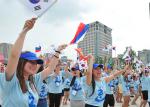 [포토] 모국 찾은 재외동포 대학생들, 광화문서 평화통일 기원 플래시몹